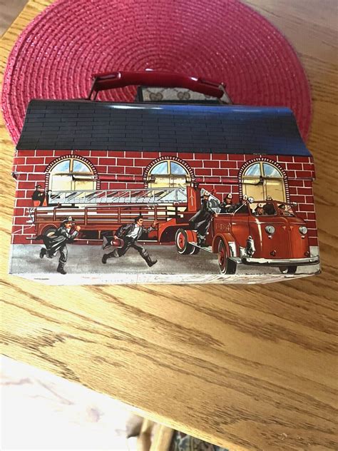 Vintage 1959 Firehouse Central Station Metal Dome Lunchbox